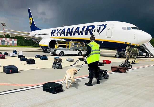  Ryanair     