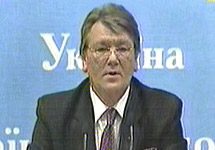 Виктор Ющенко выступает в прямом эфире на тему российского газа. Кадр НТВ