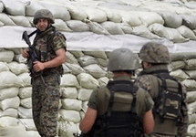 Грузинские солдаты в зоне конфликта. Фото АР