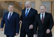 Нурсултан Назарбаев, Александр Лукашенко и Владимир Путин. Фото: kremlin.ru