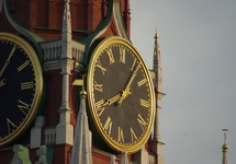 Часы на Спасской башне Кремля. Фото: Википедия