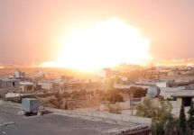 Взрыв термобарической бомбы в Алеппо. Фото: Mustafa Sultan/Anadolu Agency