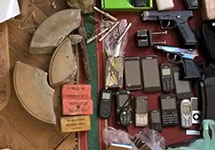 Оружие и боеприпасы террористов. Фото пресс-центра СБУ