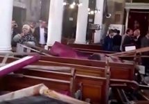 После взрыва в коптской церкви Св. Петра в Каире. Кадр видео с youtube-канала "All in 1"