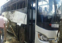 Автобус коптов после нападения. Фото: egyptdailynews.com