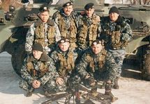 Федералы из сводной группы МВД в Урус-Мартане, 2000 год. Источник: pikabu.ru/akila777