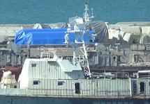Газовые турбины Siemens (предположительно) в порту Феодосии, 11.07.2017. Кадр видео Reuters