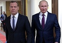 Дмитрий Медведев и Владимир Путин в Госдуме, 08.05.2018. Фото: kremlin.ru