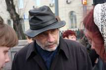 Б. Акунин, писатель. Фото Граней.Ру