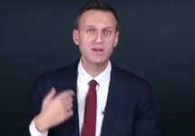 Алексей Навальный отвечает Виктору Золотову. Кадр видео