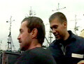 Спасенные с батискафа моряки в Петропавловске-Камчатском. Съемки ОРТ