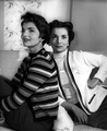 11. Жаклин Кеннеди с сестрой Мишель. Фото Хорст П. Хорст
