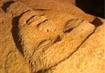 Захоронение, принадлежащее члену могущественного клана Западного Египта, жившего свыше двух тысяч лет назад, теперь показывают публике. Фото AP с сайта msnbc.msn.com
