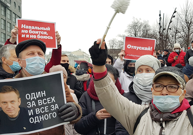 Из России за участие в митингах выслали 122 иностранца