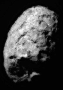 Комета Вилд-2 с расстояния 500 км. Фото NASA с сайта stardust.jpl.nasa.gov