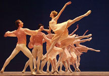 Ballet Imperial Пермского театра оперы и балета. Фото с сайта www.goldenmask.ru