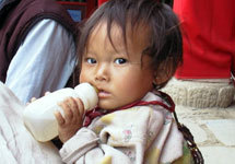 Китайский младенец. Фото с сайта www.thebeijingcenter.org