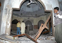 Взрыв в Карачи. Фото AP