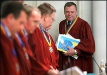 Судьи  Верховного суда Украины. Фото с сайта Корреспонедент.Нет