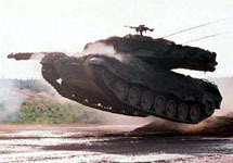 Летящий танк Abrams. Фото с сайта www.elchineroconcepts.com