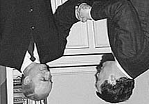 Михаил Фридман и Владимир Путин. Фото Коммерсанта
