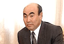 Аскар Акаев. Фото с сайта NEWSru.com