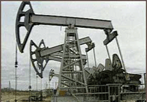 Нефтяные вышки. Фото с сайта history.istu.edu