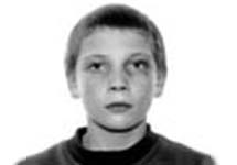 Михаил Ельшин, 1992 г. рождения, один из трех пропавших мальчиков, найден мертвым с признаками насильственной смерти (асфиксия). Фото с сайта www.istranet.ru