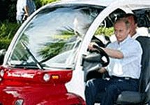 Владимир Путин за рулем. Фото с сайта kp.ru
