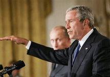 Владимир Путин и Джордж Буш. Фото АР