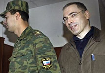 Михаил Ходорковский в Мосгорсуде. Фото АР