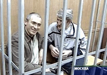 Михаил Ходорковский и Платон Лебедев. Кадр НТВ