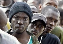 Африканские нелегалы. Фото с сайта www.us.news2.yimg.com