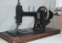 Швейная машинка. Фото с сайта www.markt.ru
