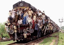 Пассажирский поезд в Индии. Фото с сайта  www.darbhas.net