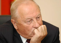 Эдуард Россель. Фото с сайта www.ural-chel.ru