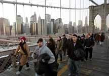 Нью-Йорк остался без общественного танспорта из-за забастовки. Фото с сайта YahooNews