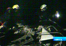 Спасательные работы на месте взрыва. Кадр 1 канала