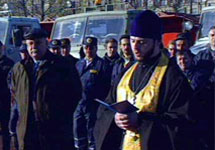 Православный священник. Фото с сайта www.spb.rfn.ru