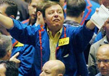 Торги на бирже. Фото с сайта www.rostovinfo.ru