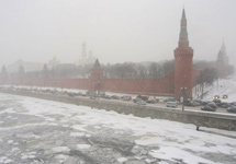 Кремль в тумане. Фото Дмитрия Борко/Грани.Ру