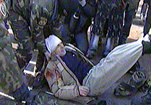 Пострадавшие во время столкновений демонстрантов с милицией в Минске. Кадр НТВ