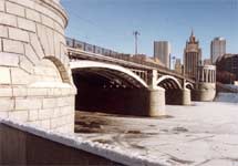 Бородинский мост в Москве. Фото с сайта www.mos-zao.ru