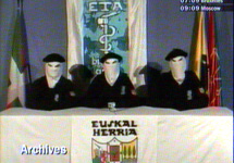Баскские боевики из ЭТА. Кадр испанского телевидения