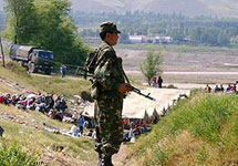 На границе Киргизии с Узбекистаном. Фото с сайта www.psdp.ru