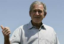 Джордж Буш радуется ''позитивным шагам'' Ирана. Фото АР