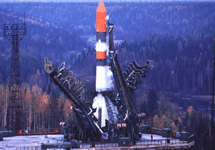 Ракета ''Молния'' перед стартом. Фото с сайта космодрома в Плесецке