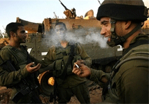 Израильские солдаты на границе с Ливаном. Фото AP