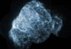 Яркая точка нейтронной звезды видна вблизи центра остатка сверхновой в созвездии Кормы. Утверждается, что она движется со скоростью свыше 1500 км/с. Фотография, полученная зондом ROSAT, работающим в рентгеновском диапазоне (NASA/GSFC/S Snowden et al)