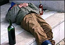 Отравление алкоголем. Фото с сайта stoletie.ru